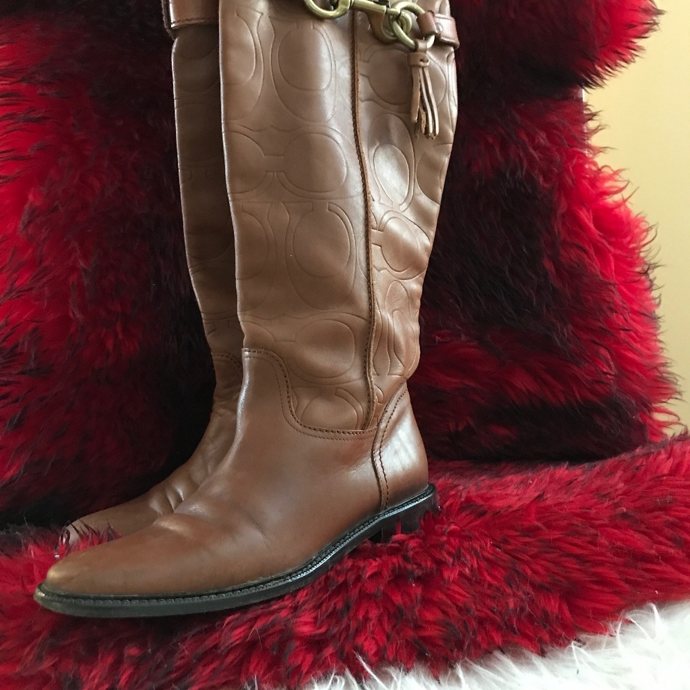 Coach boots Western style